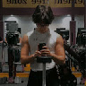 Meet your Posher, Leon